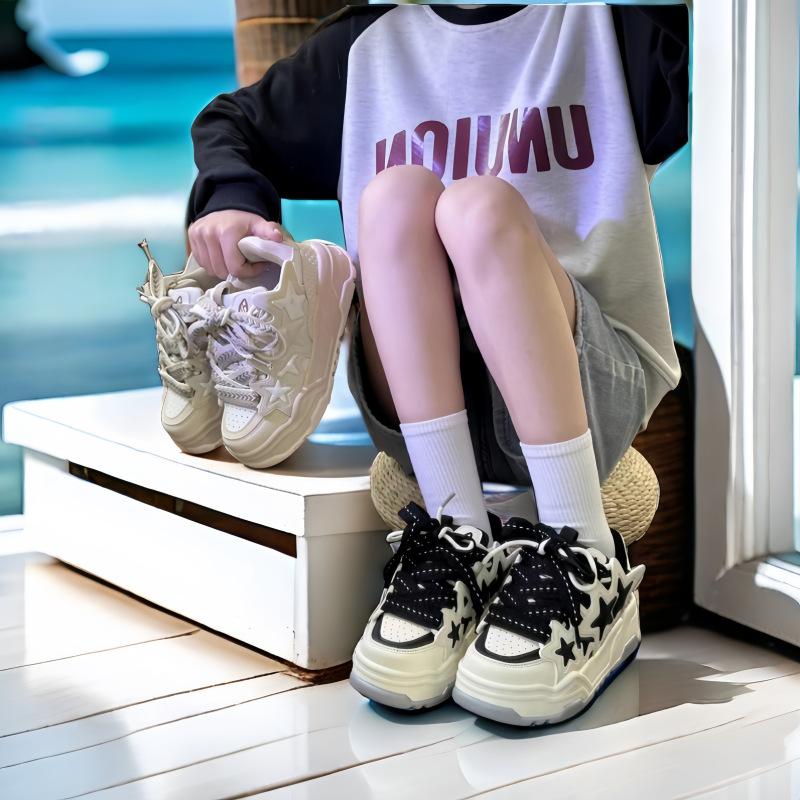Korean version of male and female couples casual platform heightening board shoes trendy versatile students retro niche new bread sports shoes