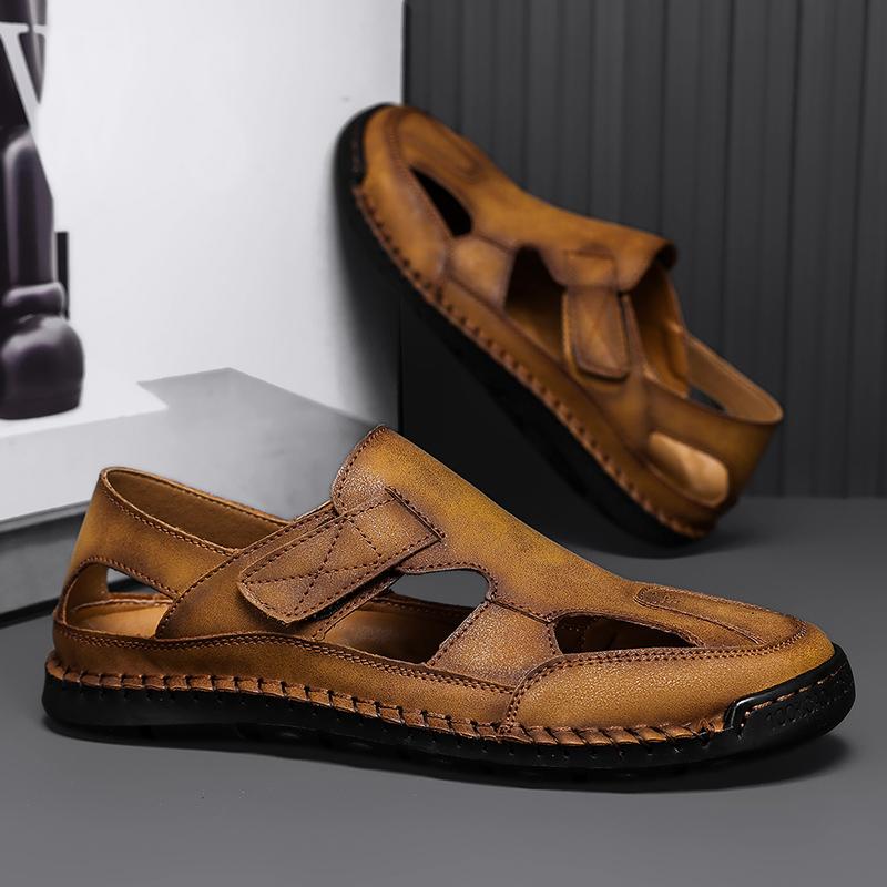 Fashion Men Fashion Beach Cool Sandals Outdoor Casual Male Shoes 2025 New Classic Leather Men Shoes Summer New Large Size Men's Sandals