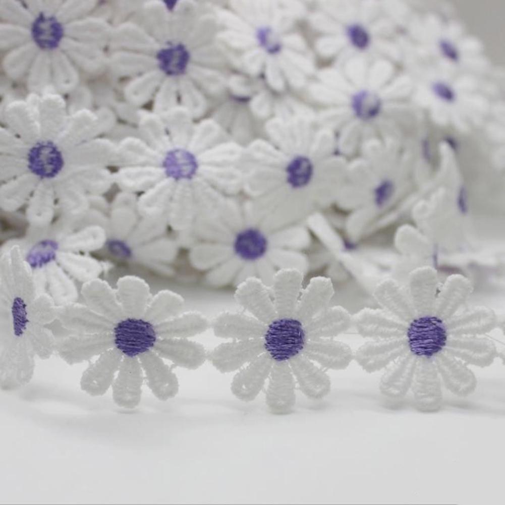 1 yard vyšívaná krajka s květem sedmikrásky Nášivka Čelenka Šití DIY Craft