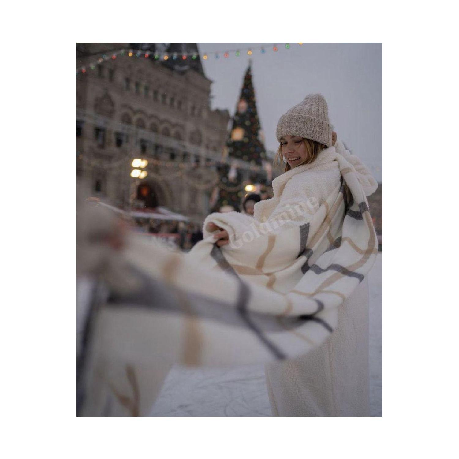 

Women s White Plaid Thick Scarf белый