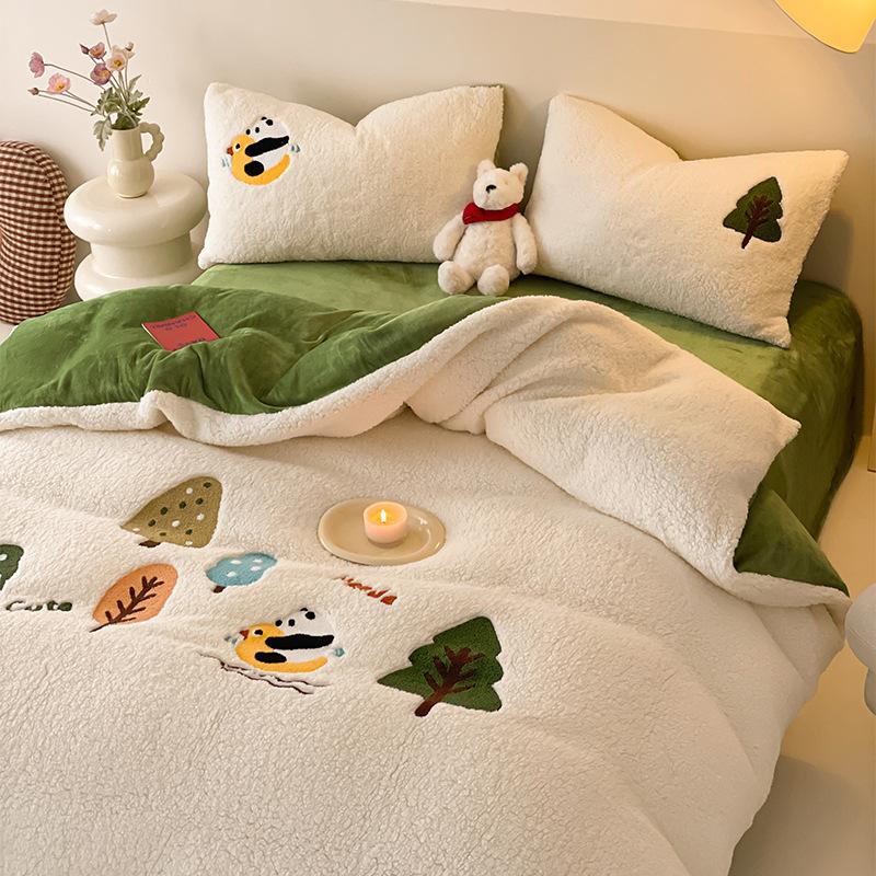Cartoon Lamb Wool Four-Piece Set Thickened Milk Fleece Quilt Cover Coral Fleece Bedding Fleece Sheets