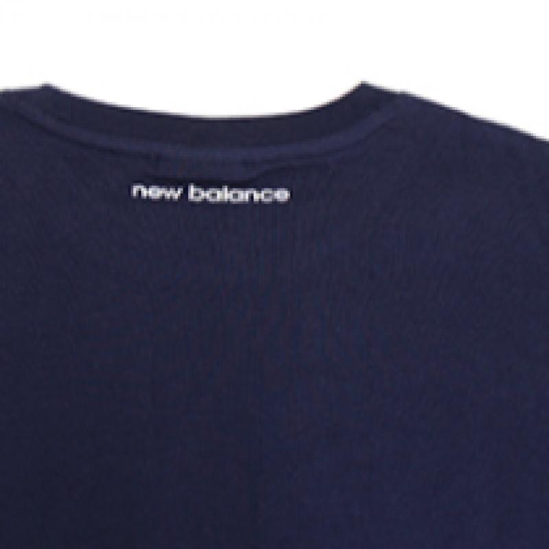 New Balance EssenTials Small Logo ShorT Sleeve T shirT Navy Nbnecb1153 59