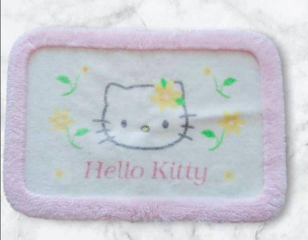 

[USED] Hello Kitty Hello Kitty Hello Kitty Kitty Bath Mat