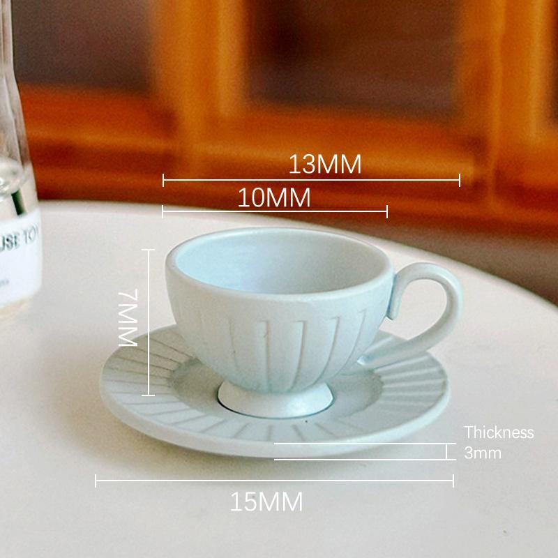 

Set of 2 Dollhouse Miniature Dining Ware, Coffee Cup Plate with Vertical Pattern, Toy Model Accessories