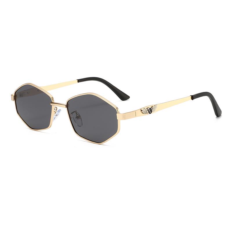 2025 Personalized Diamond Metal Men's Polarized Sunglasses - European & American Summer Outdoor Style
