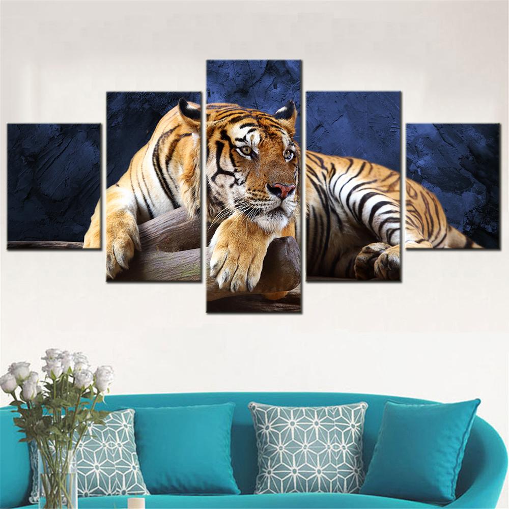 

Tiger Lying on a Tree Stump Canvas Wall Art Pictures Modular Posters on the Wall Decor Modern Painting for Bedroom Decoration 20X35 20X45 20X55cm