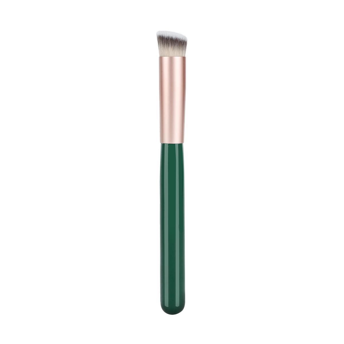 

Traceless base makeup brush 170 Oblique head foundation brush 270 Concealer brush 370 Cangzhou eyeshadow brush makeup brush tool