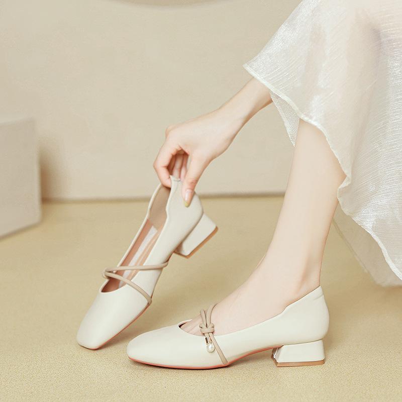 

French Mary Jane shoes 2025 new spring and autumn women s shoes thick heel grandma shoes soft leather square head shallow mouth low heel single shoes 35