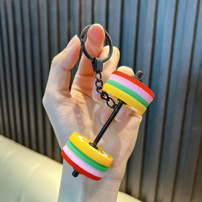 Bunter Hantel-Schlüsselanhänger: Kreativer Fitness-Anhänger und Rucksack-Schmuck