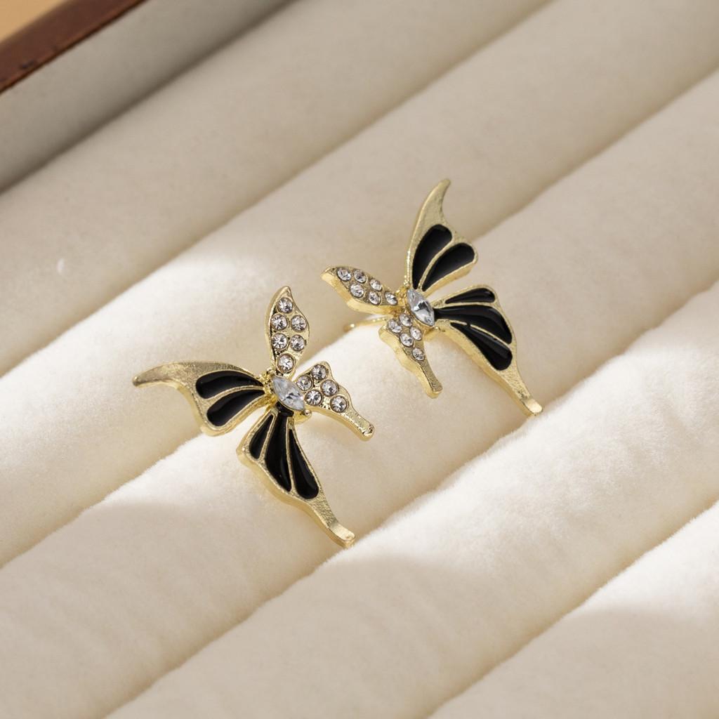 High-quality Gold Plated Butterfly Earrings With Diamonds Elegant Commuter Fashion For Spring 2024