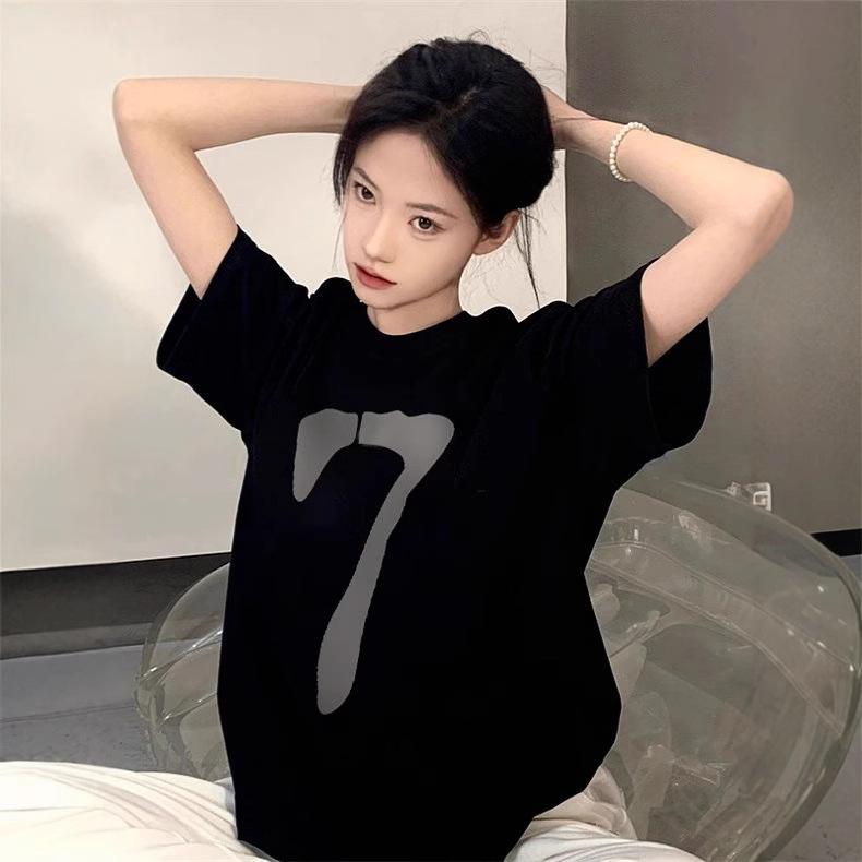 

American retro black short-sleeved t-shirt women s summer new design sense niche couple large size loose and thin top m (recommended 40-52.5kg ) чёрный