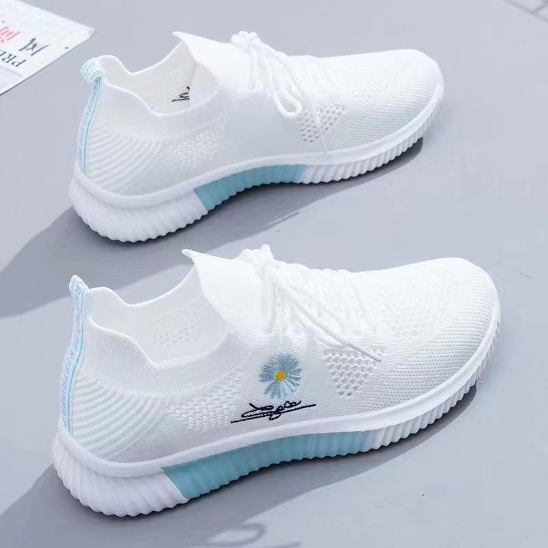 Flying Weaving New Spring and Summer Women's Sports Shoes Versatile Running Mesh Shoes Student Shoes Casual Women's Shoes