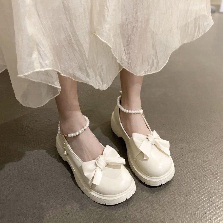 

Мэри Джейн маленькие кожаные туфли женские толстый каблук толстая подошва увеличивающие рост японские jk круглый носок бант жемчужная цепочка лоферы 40