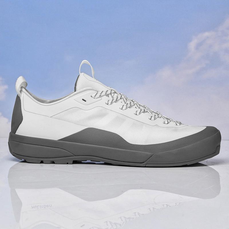 Fashion New Arrival Summer Casual Sneakers Breathable Mesh Footwear Leisure Walk Sports Shoe Outdoor Treking Footwear All-match Trainers