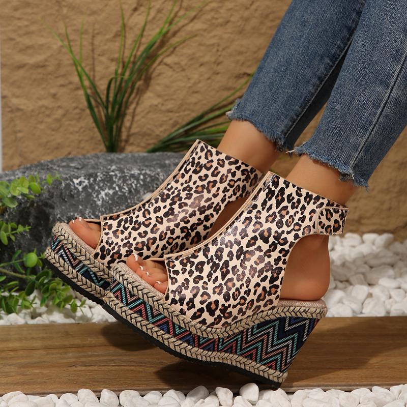 Fashion Sexy Leopard Super High Heel Sandals Women 2025 Summer Bohemia Chunky Platform Wedge Heel Velcro Sandals Fashion Beach Shoes