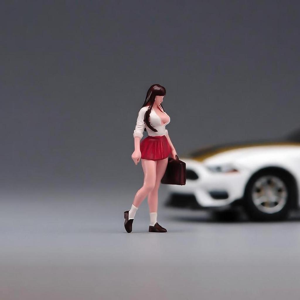1/64 Girl Figure Resin Figures Character Miniature People Model Sand Table Layout Decoration Micro