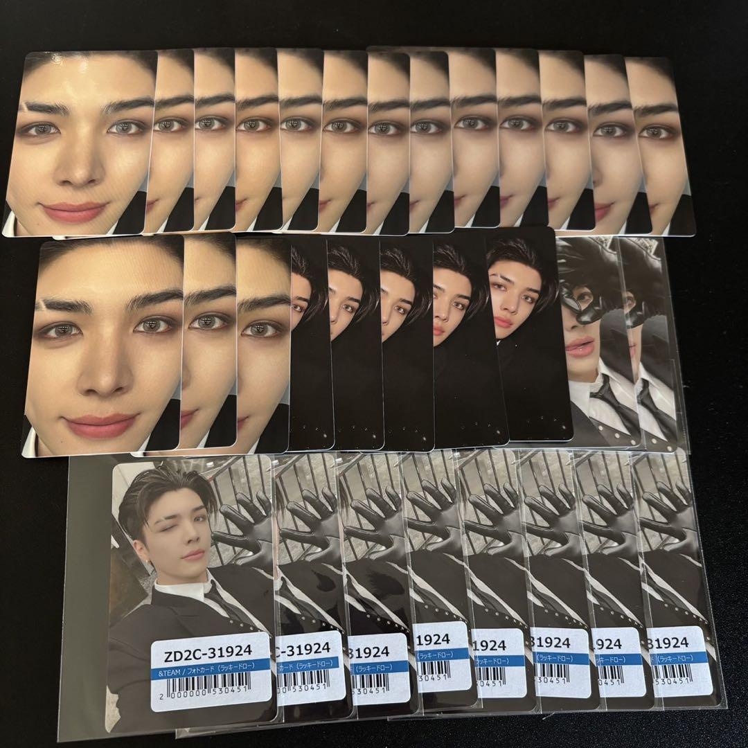 

[Б/У] &TEAM Маки Го в наборе торговых карточек Blind Moon Wolf из 31 штуки