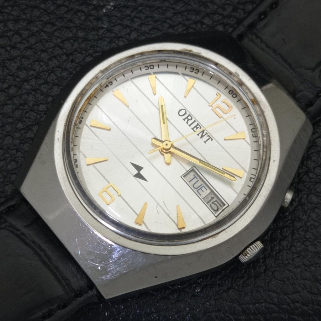 USED MENS ORIENT AUTOMATIC 46941 JAPAN DAY&DATE SILVER DIAL WATCH A432211-2 R110-a432211