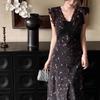 Black Lace Splicing Floral Dress Summer Vacation French Temperament Beautiful Oblique Cut Waist Pinch Dress