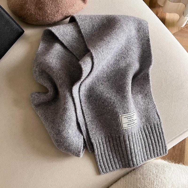 Einfacher Stil im koreanischen Stil Herbst und Winter Einfarbig Verlängert Warm Gestrickt Weich und Wachsartig Hautfreundlicher Wollschal für Studentinnen