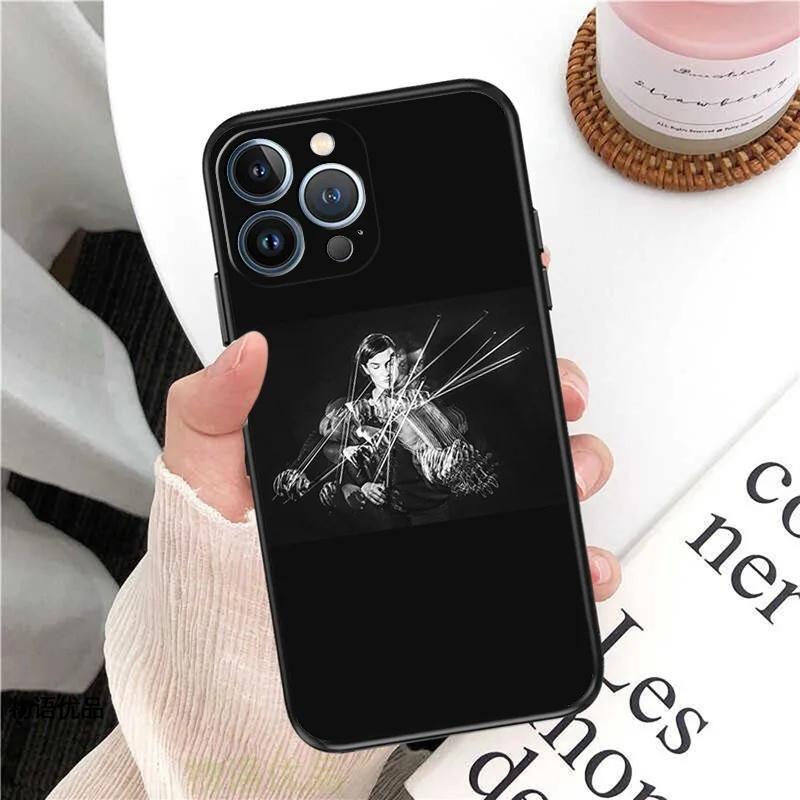 Apple IPhone15 Mini Handyhülle, Violinmädchen Cello Engel Handyhülle wird im Namen des Bildes gesendet.