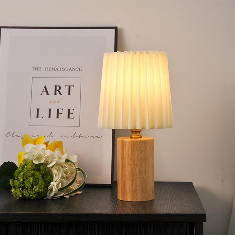Retro Pleated Wooden LED Desk Lamp USB 3W for Living Room Home Bedroom Bedsides Atmosphere LED Night Light Decoration Table Lamp