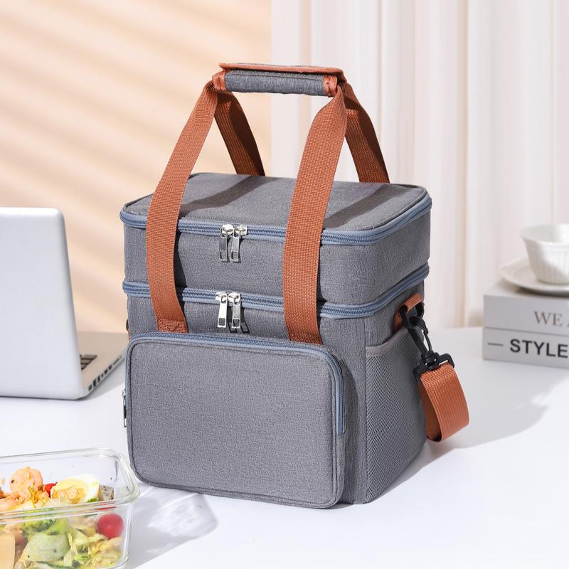 Large Capacity Crossbody Insulated Lunch Bag for Picnics and Outdoor Use