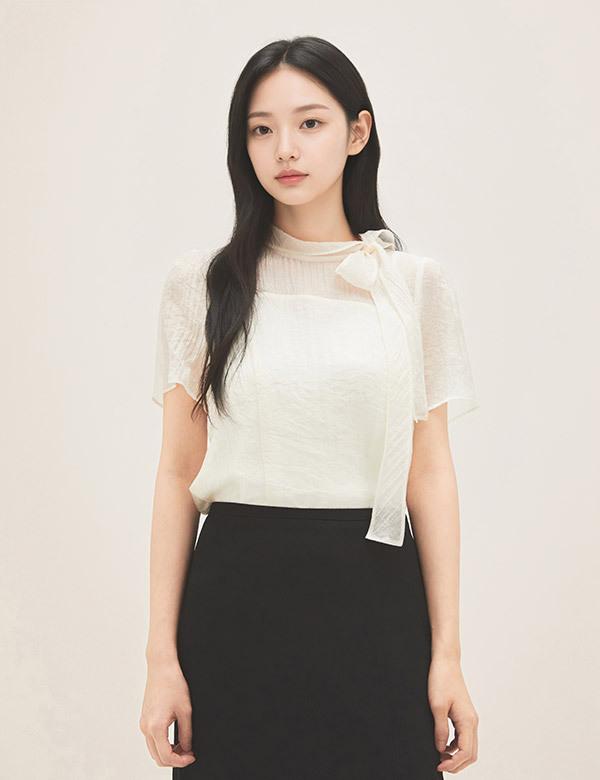 ROEM See-Through Ribbon Tie Blouse Rmblg26Rt5