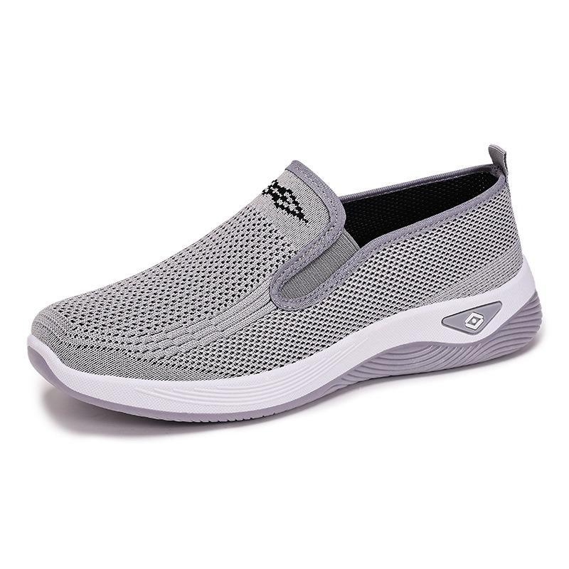 Shoes women's spring and autumn new old Beijing cloth shoes women's shoes middle-aged mother shoes one-pedal flat shoes