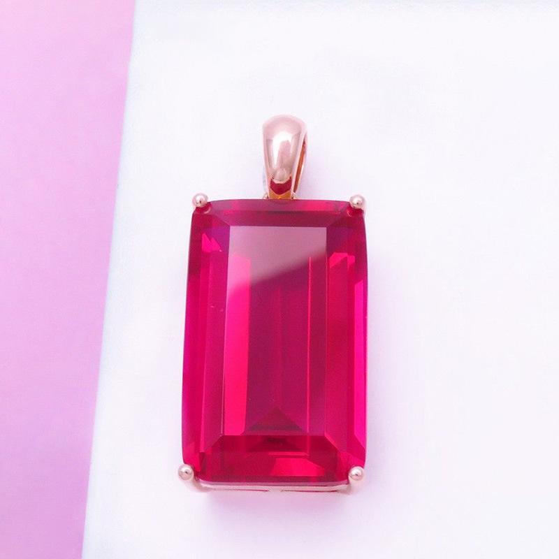 Exquisite Russian 585 Purple Gold Redstone Pendant Fashionable Rose Gold Plated Simple Square Necklace Collarbone Chain (single pendant)