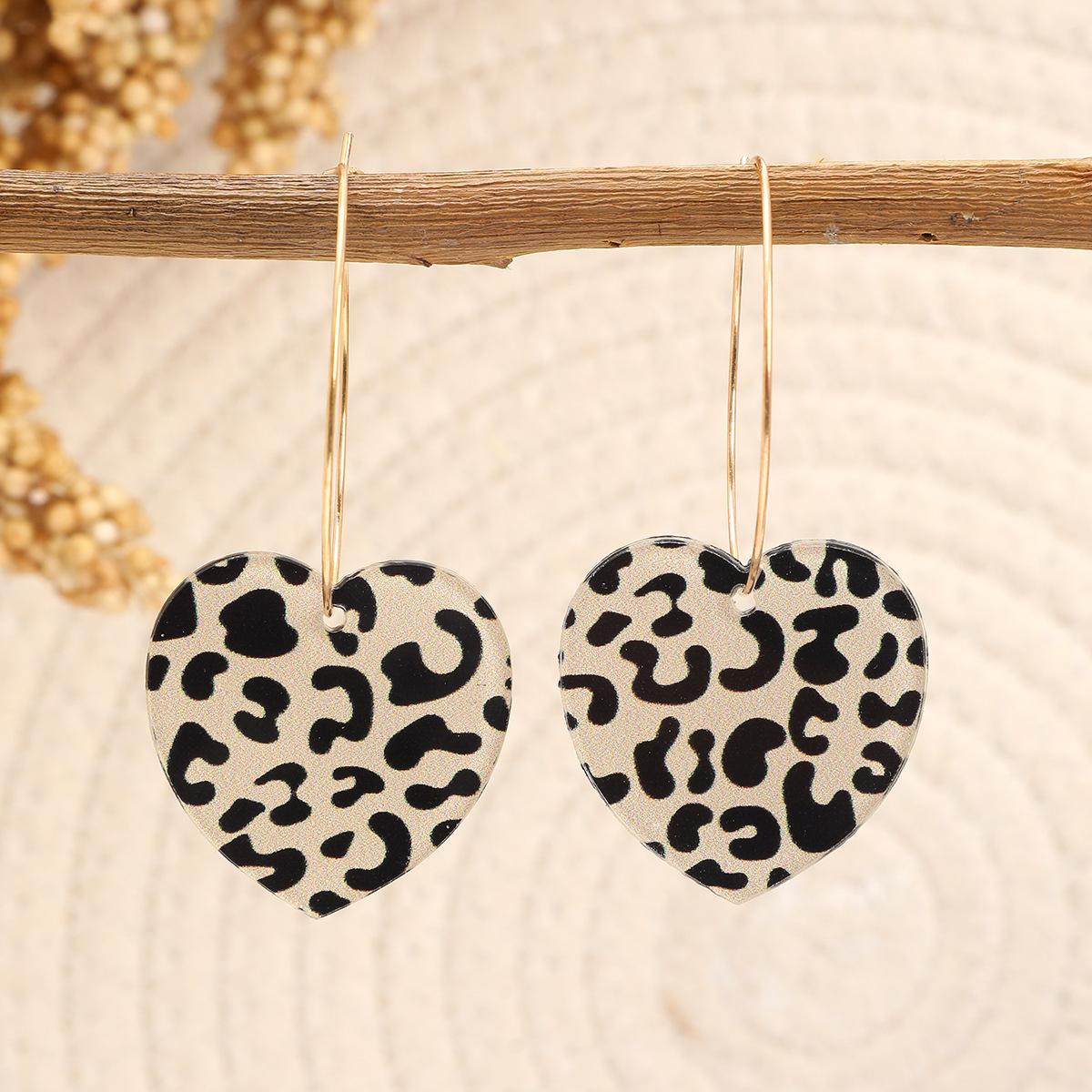 

Модные акриловые серьги с леопардовым принтом в виде сердца для женщин дубильная кора