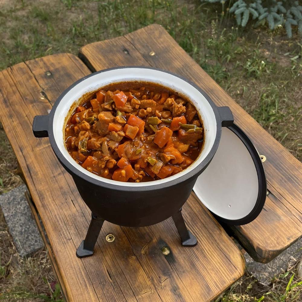 Enameled Cast Iron Pot with Lid 8L