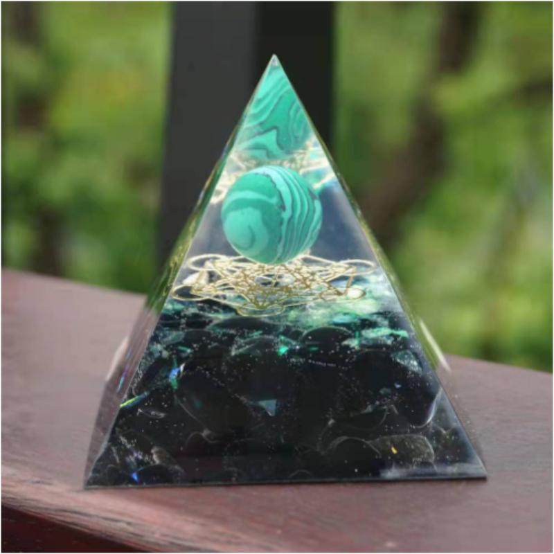6cm Energy Pyramid Orgonite Reiki Natural Amethyst Ball Healing Crystal Chakra Tool Ornaments Resin Stones Home Decoration Gifts