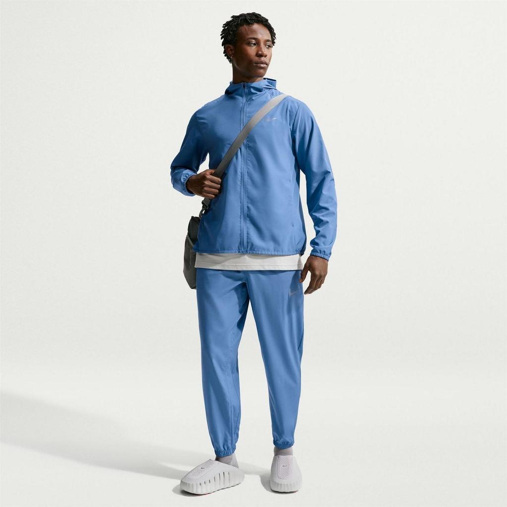 Nike Mens Form Swoosh Dri-FIT Hooded Jacket