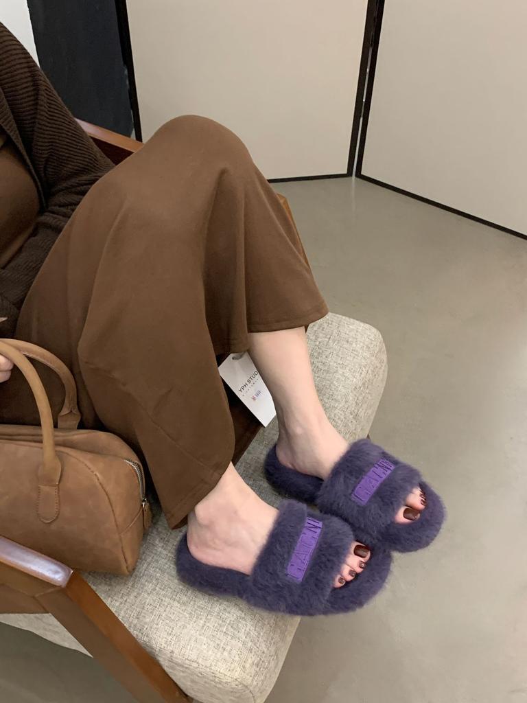 Thick-soled fluffy slippers women's shoes outer wear 2025 new autumn and winter fashion letter muffin plush cotton mop