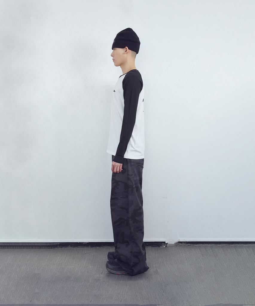 Tansanmageunesyum Sulano X Tansan Cross Stitch Leather Beanie