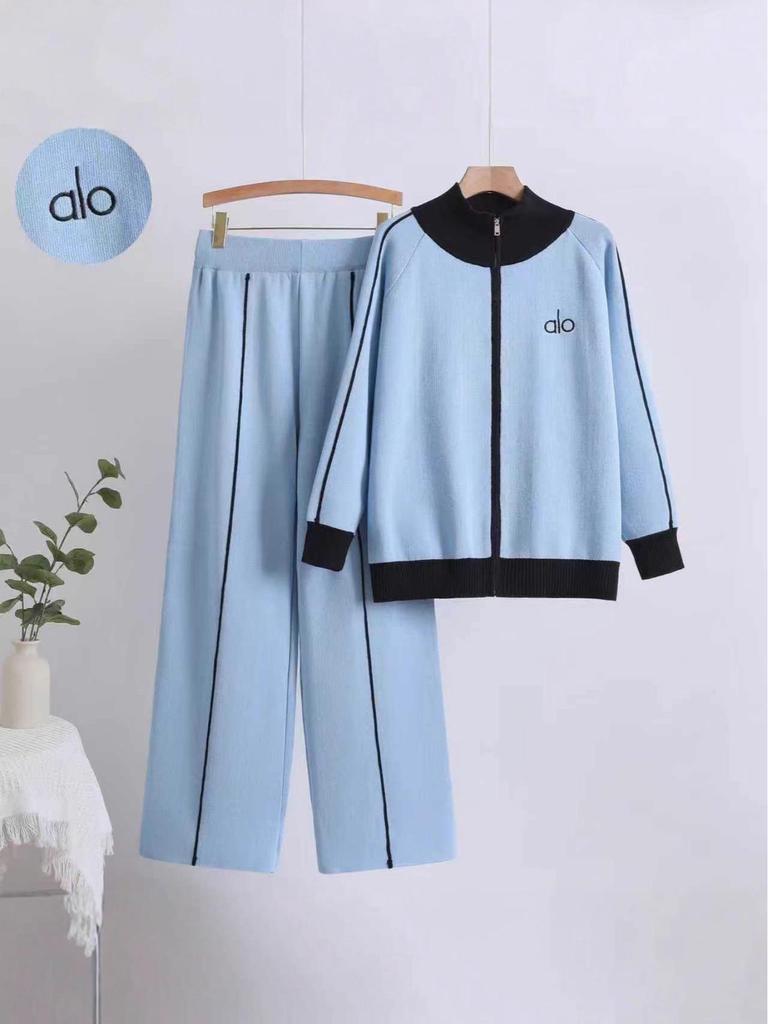 Women's Versatile Color-Block Knit Suit: Age-Defying Stand-Collar Jacket & Wide-Leg Pants Set