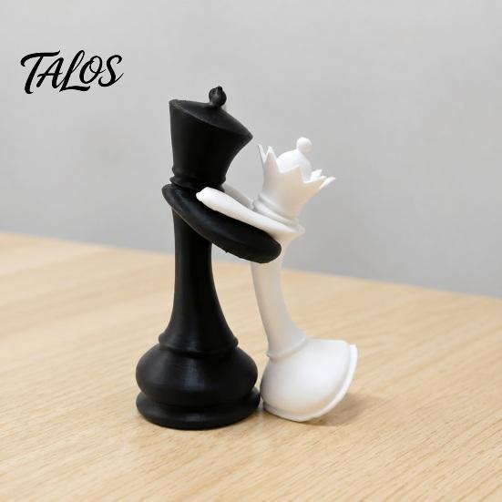 Black Chess Decoration King Queen Piece Figurine, 3D Printed Couple Statue, Modern Decor White for Anniversary Wedding Party Home Office Desk