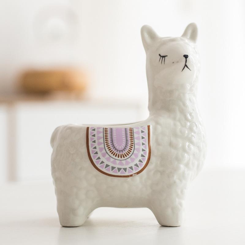 

Керамический цветочный горшок в виде альпаки в европейском стиле, симпатичное мясистое скандинавское украшение для дома, мультяшное животное, растение, макеты, украшения для балкона