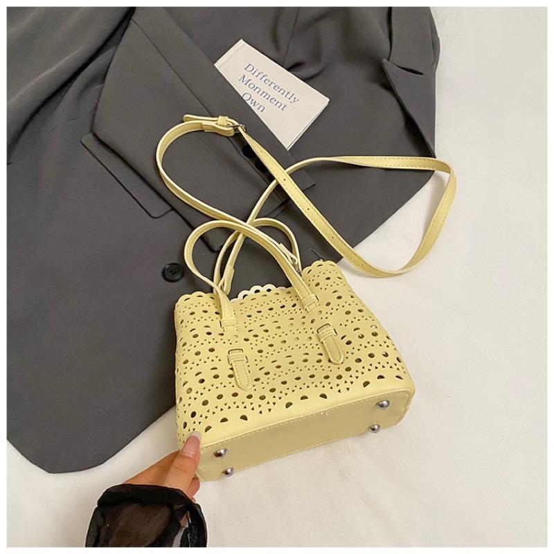 

Сумка с вырезами, модная сумка-ведро в корейском стиле, простая и стильная, большой вместимости, сумка через плечо жёлтый