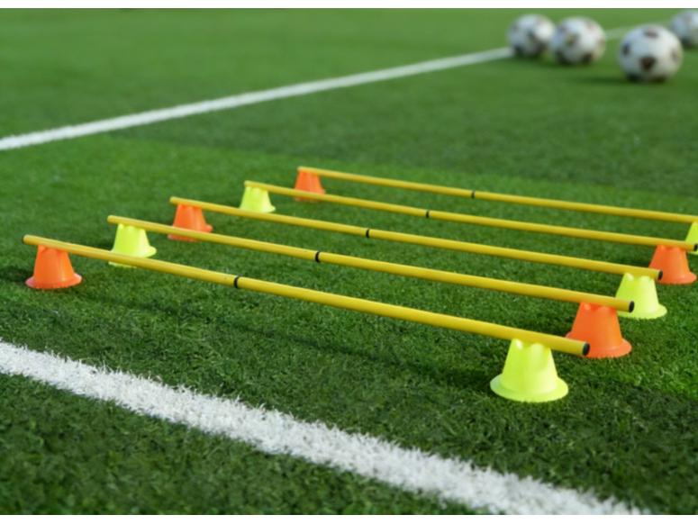 

Football Training Kit: Hole, Pagoda, and Hexagonal Buckets for Proprioception and Fitness Training 2 Buckets + 1m 2-Section Pole Red