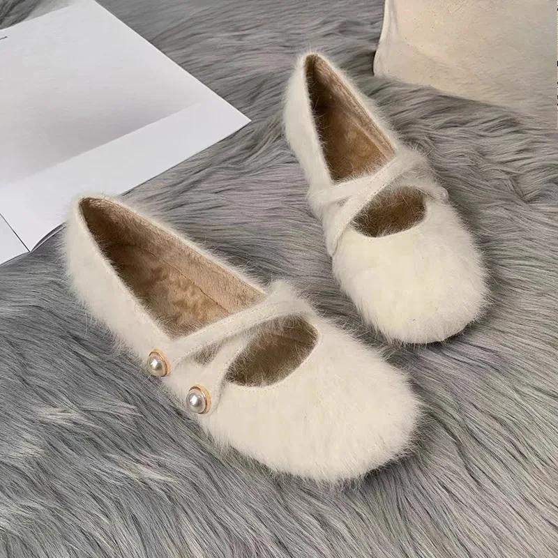 

Пушистые туфли осень и зима новые круглый носок мелкий вырез жемчужная одинарная перемычка мягкая подошва нескользящие туфли Мэри Джейн 35