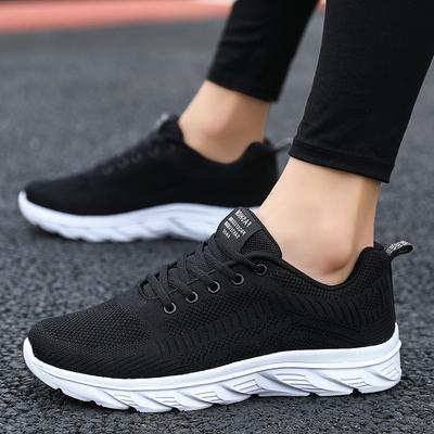 Herbst Markenschuhe Sportschuhe neue leichte rutschfeste weich gefederte Laufschuhe schwarze Freizeitschuhe