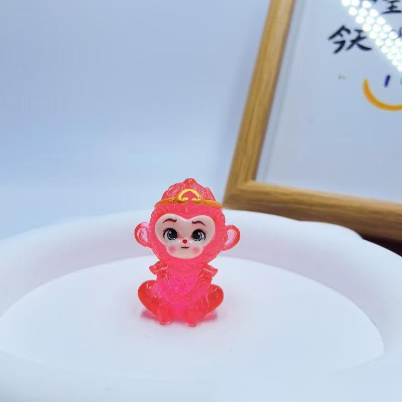 Svietiaci 3D Opičí kráľ Sun Wukong DIY Šperkové doplnky Malý darček Prívesok do auta