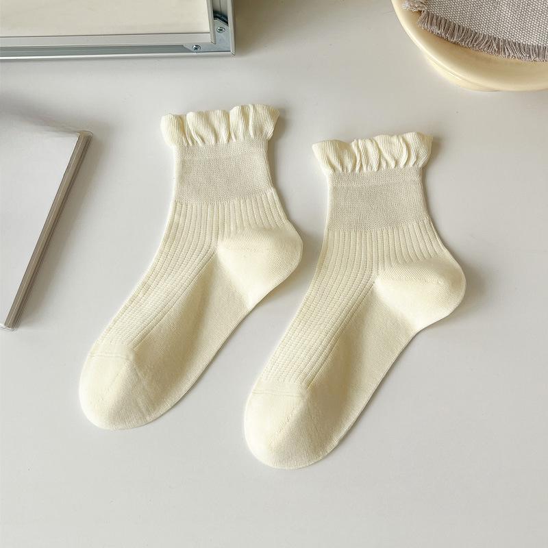 Ladies Spring and Summer Thin Pure Color Lace Sweet Lovely Everything Boneless Breathable Pile Socks