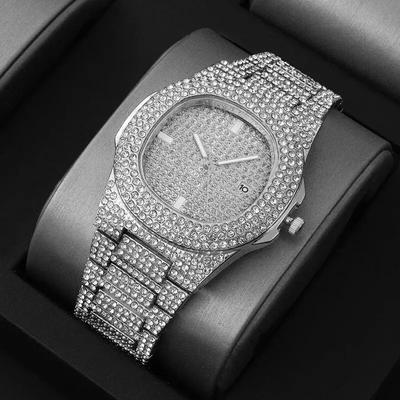 Neue modische Herrenuhr mit vollem Diamantbesatz für den Außenhandel, Sternenhimmel-Kalender, Quarz-Innenraum Gold Herren-Stahlarmbanduhr
