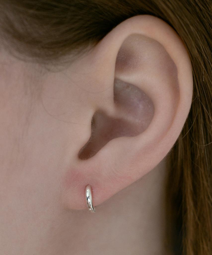 Tatiana (Silver 925) D-Ring Hoop Earrings Ec3001 (S/M/L)