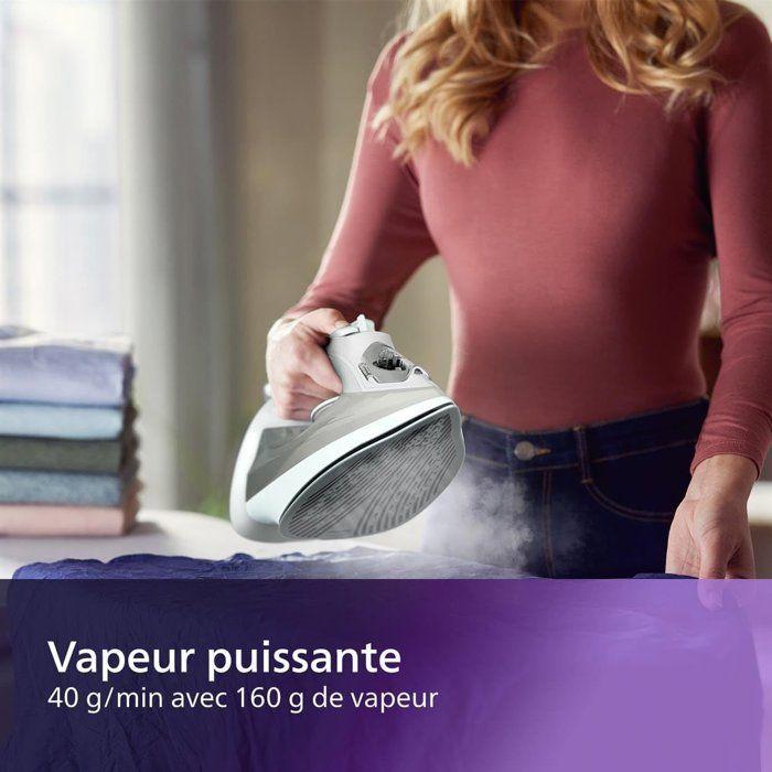 Fer à repasser - PHILIPS - DST5010/10 - Fer à vapeur Série 5000 - 40gr/min vapeur continue - 2400W - Blanc