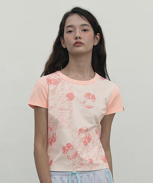 Kirsh Bouquet Girl Graphic Color Mix Slim Fit T-Shirt [Ivory] 1
