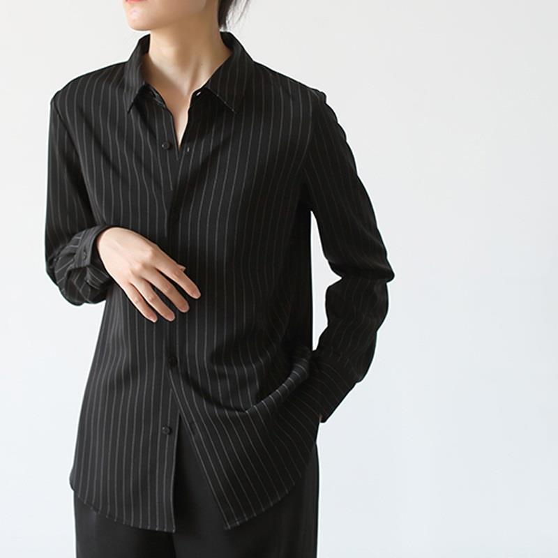 Unique Black Shirt for Women New Early Autumn Top Design Niche Sense Vertical French Stripe Shirt